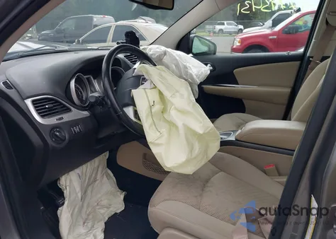 2012 Dodge Journey Se/Avp z USA, uszkodzony, nr VIN 3C4PDCAB1CT204849